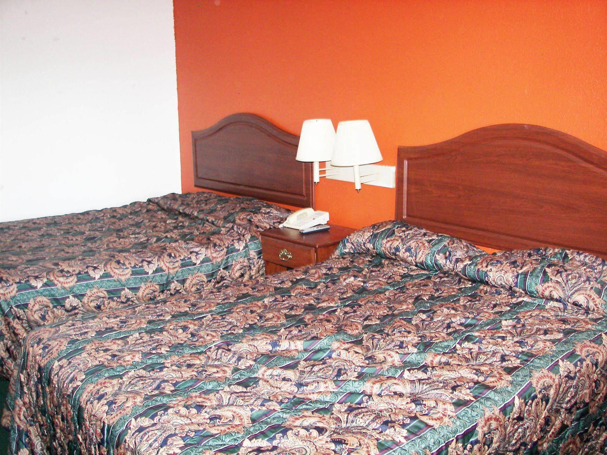 Quest inn Weatherford Extérieur photo